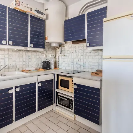 Apartament Le Port De La Gavine.10 Hyères